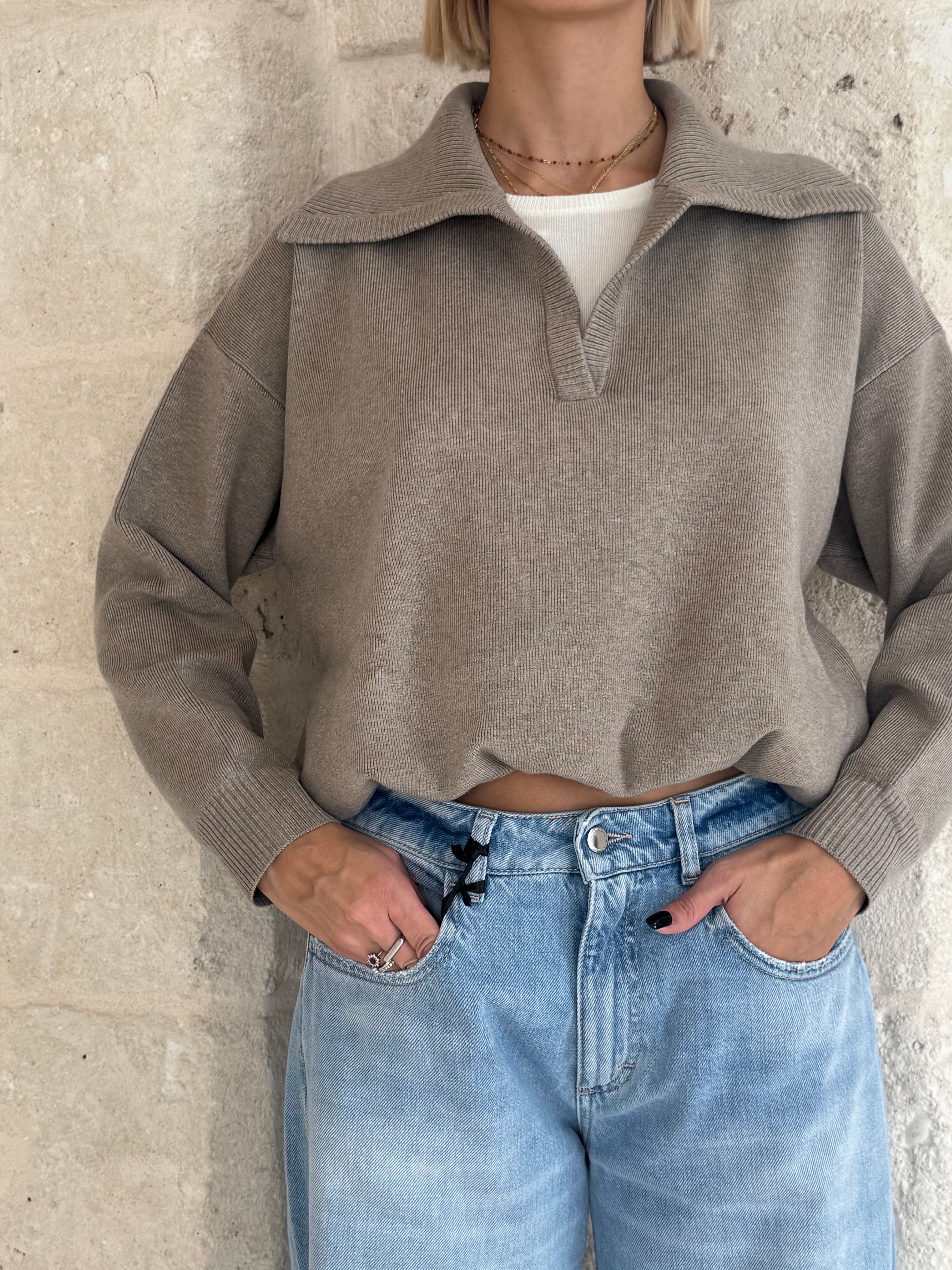 Maglione beige con orlo elasticizzato - Eleh