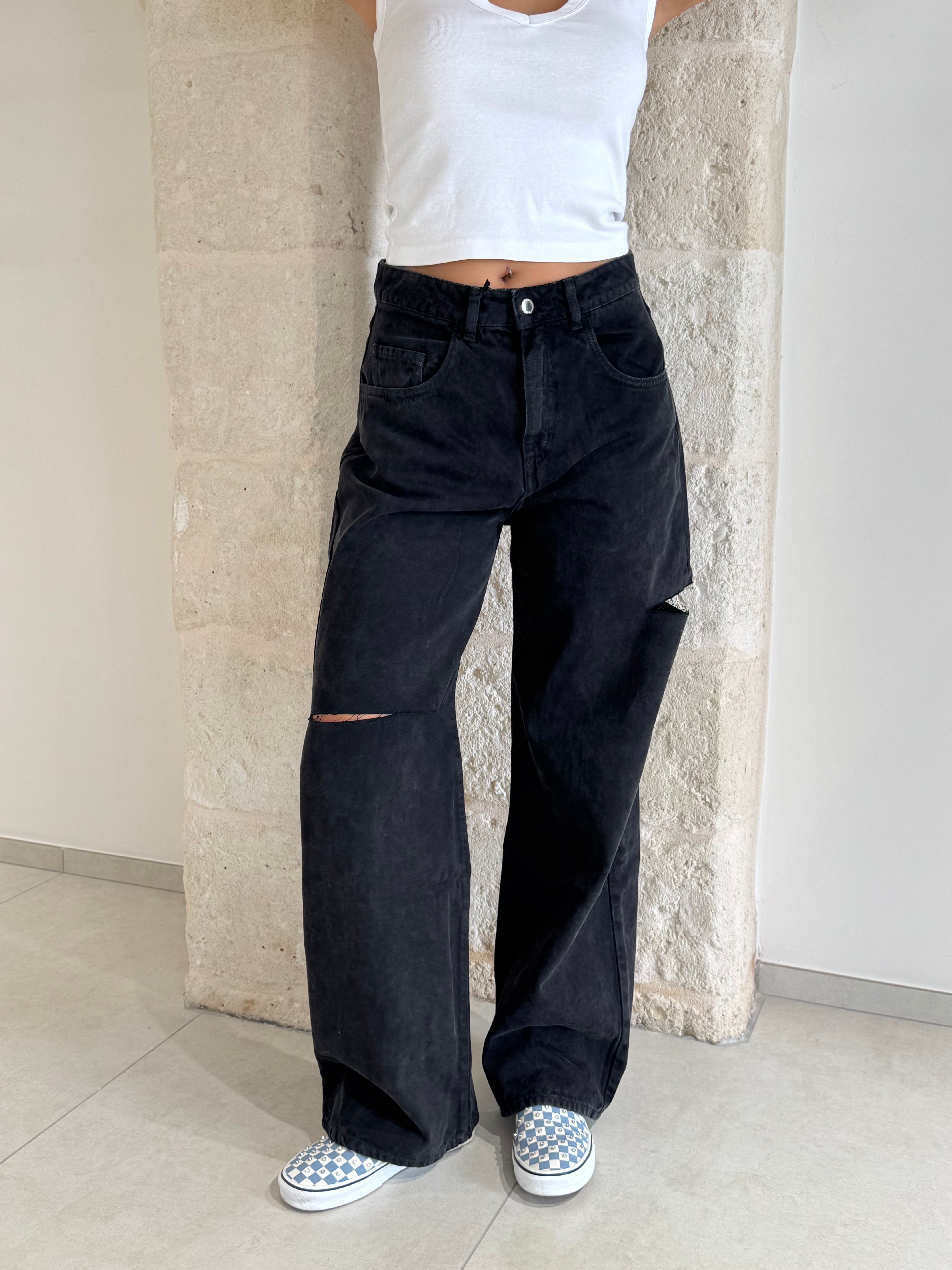 Jeans Poppy nero bruciato e slavato con strappi - Icon Denim