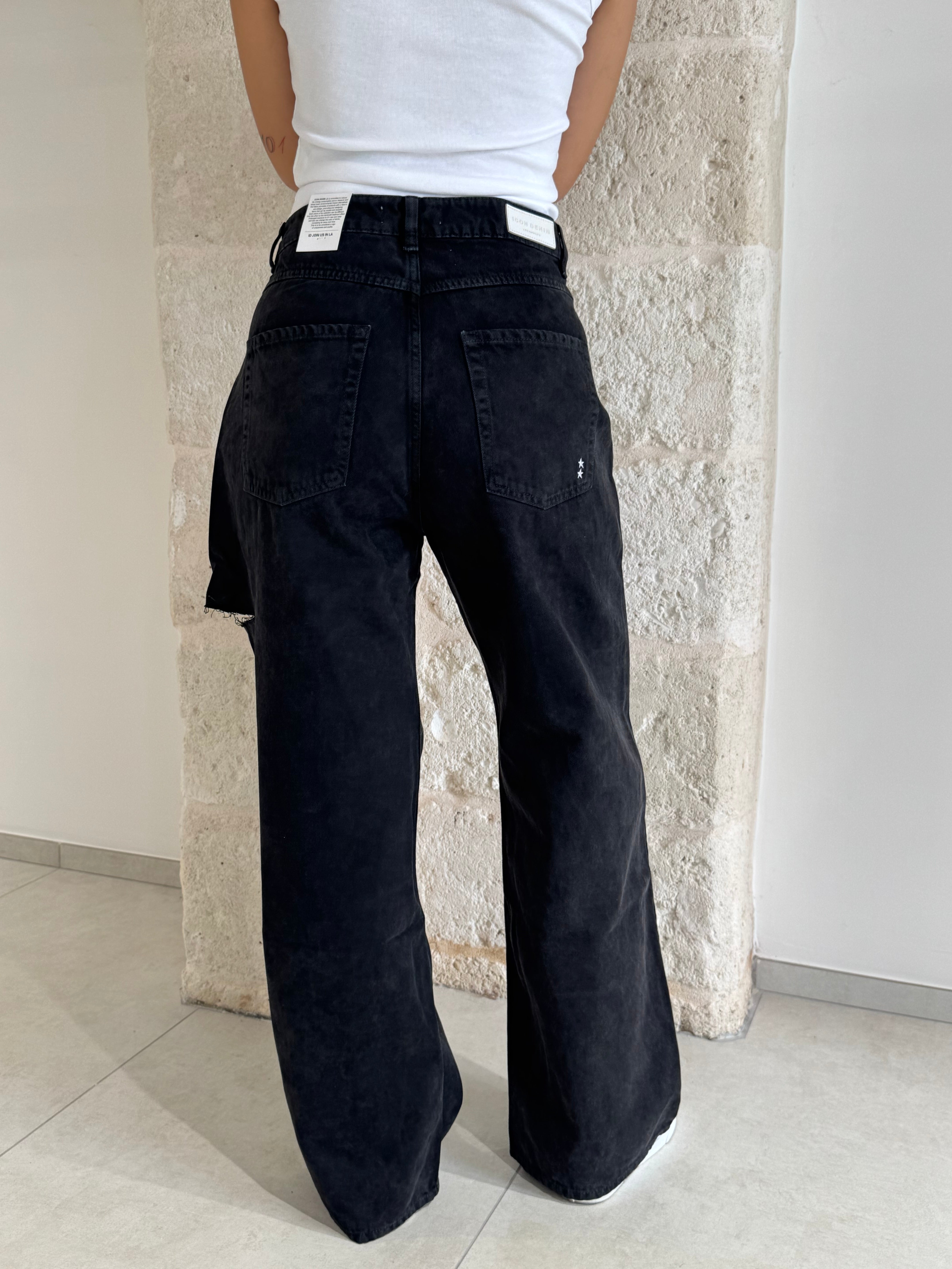 Jeans Poppy nero bruciato e slavato con strappi - Icon Denim