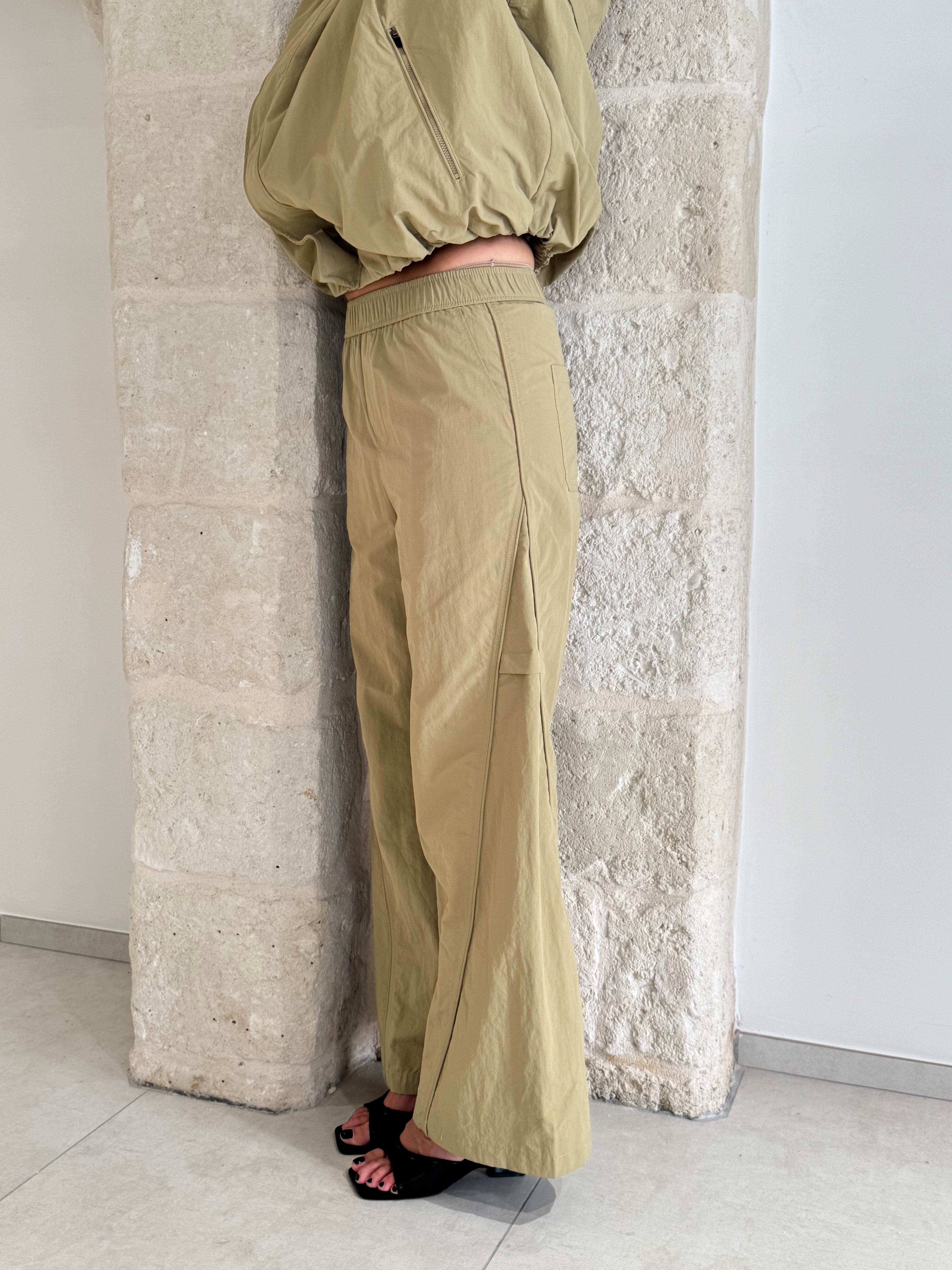 Pantalone Palazzo Kaki effetto Nylon- Eleh