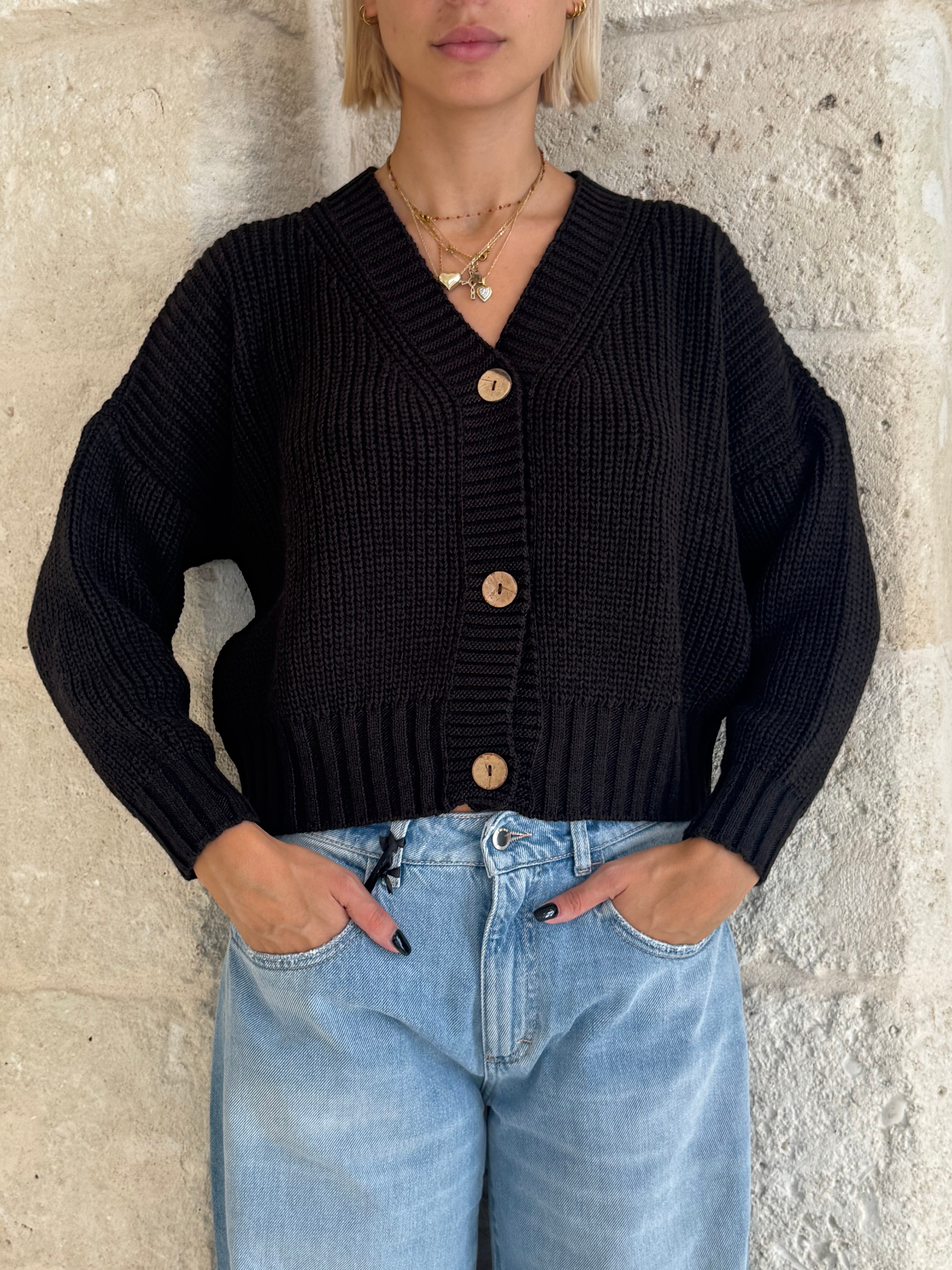 Cardigan puffo nero con bottoni - Zahjr