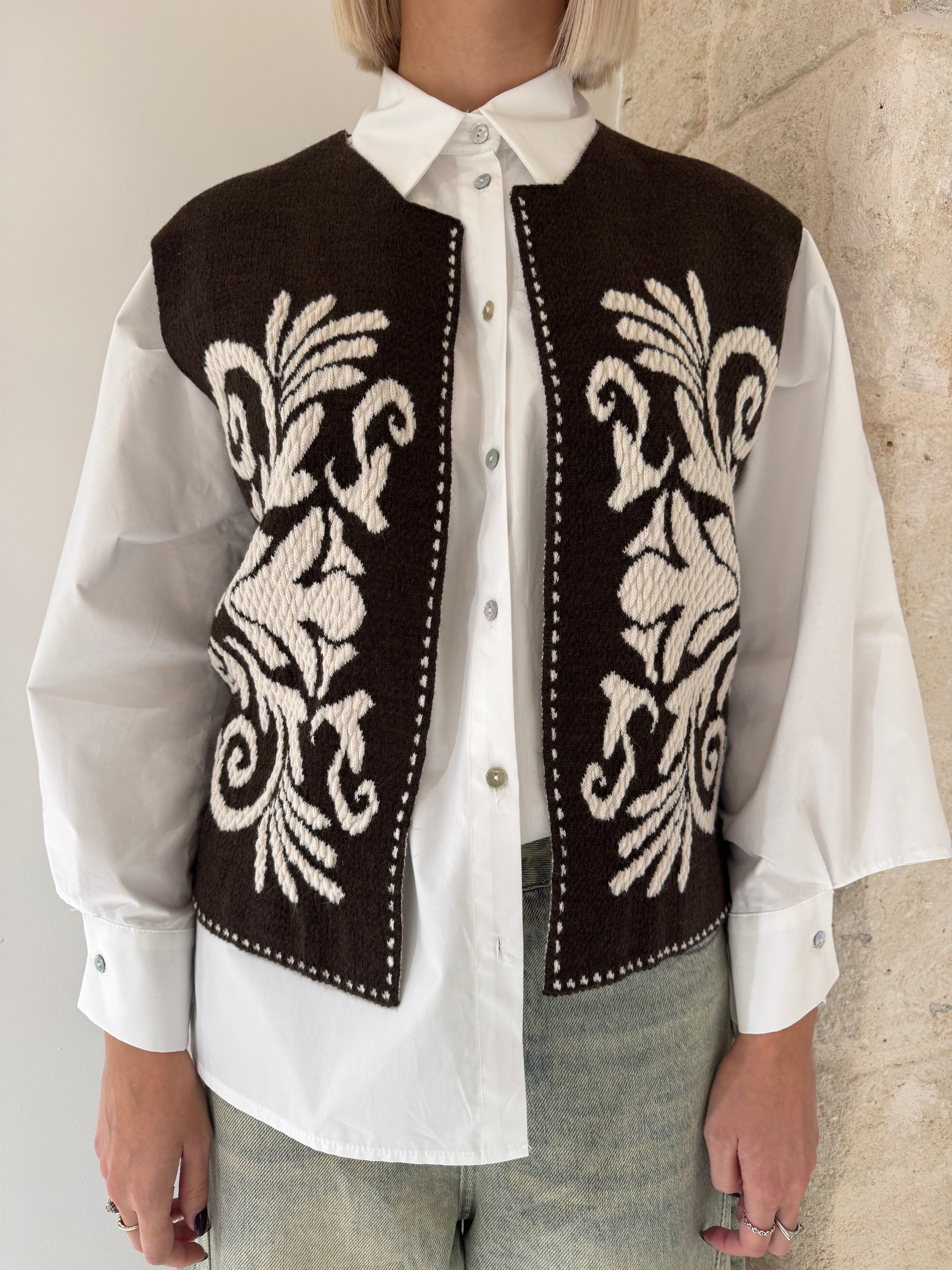 Gilet moro con ricamo - Zahjr
